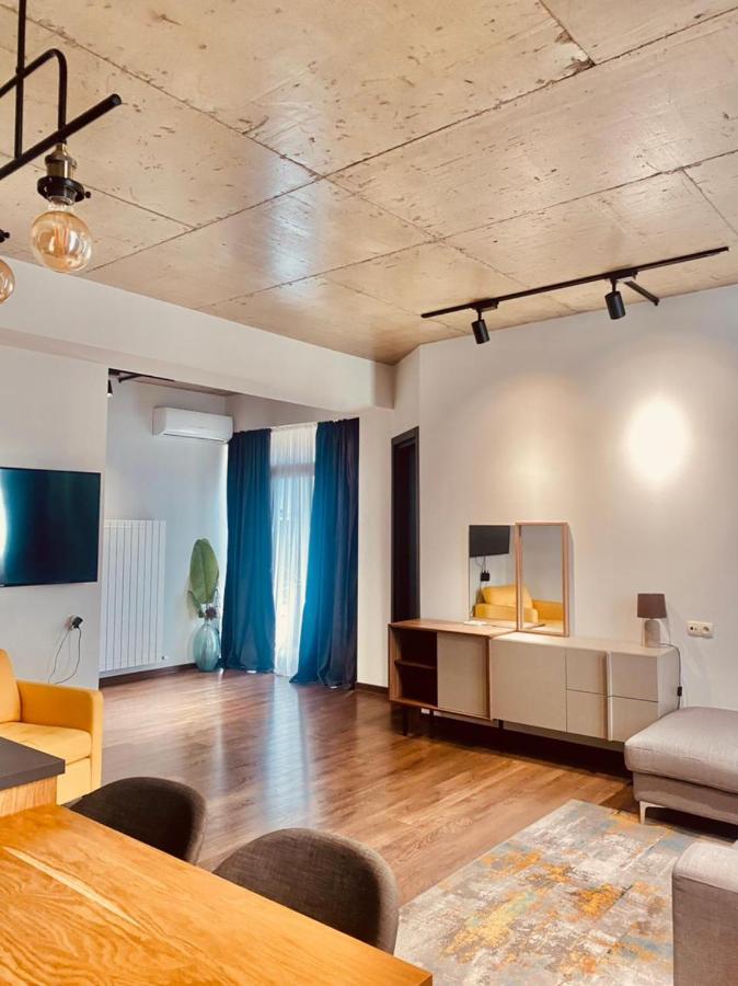 Apartment Sixteen Tbilisi Exteriör bild
