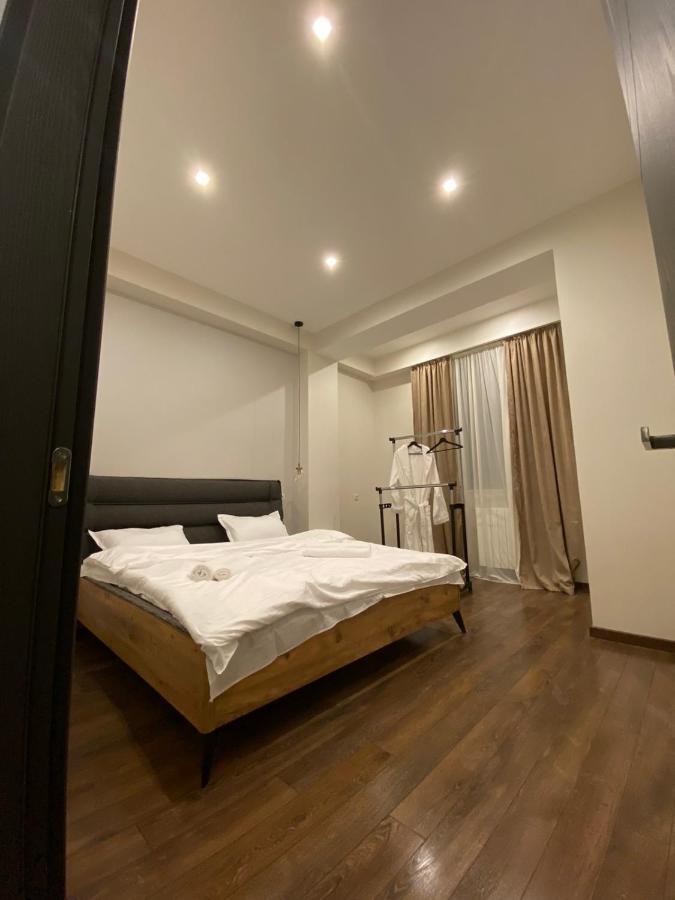 Apartment Sixteen Tbilisi Exteriör bild